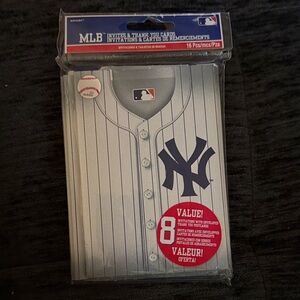 MLB Yankees Pinstripe Invitation Set
